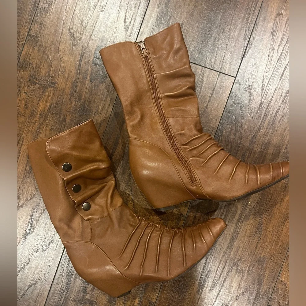 NEW - PAZZO BOOTS - Picture 1 of 8